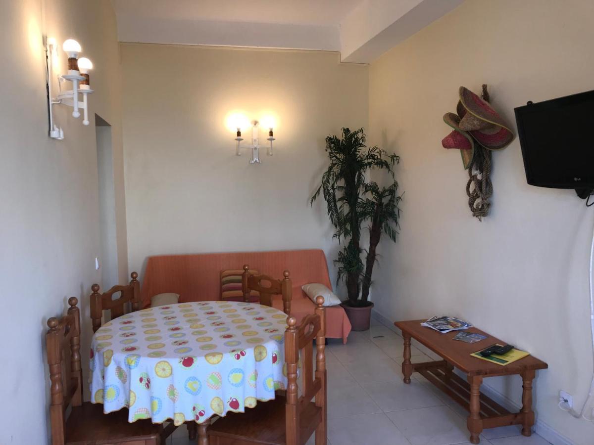 Apartamentos Barracuda Фаро Екстериор снимка
