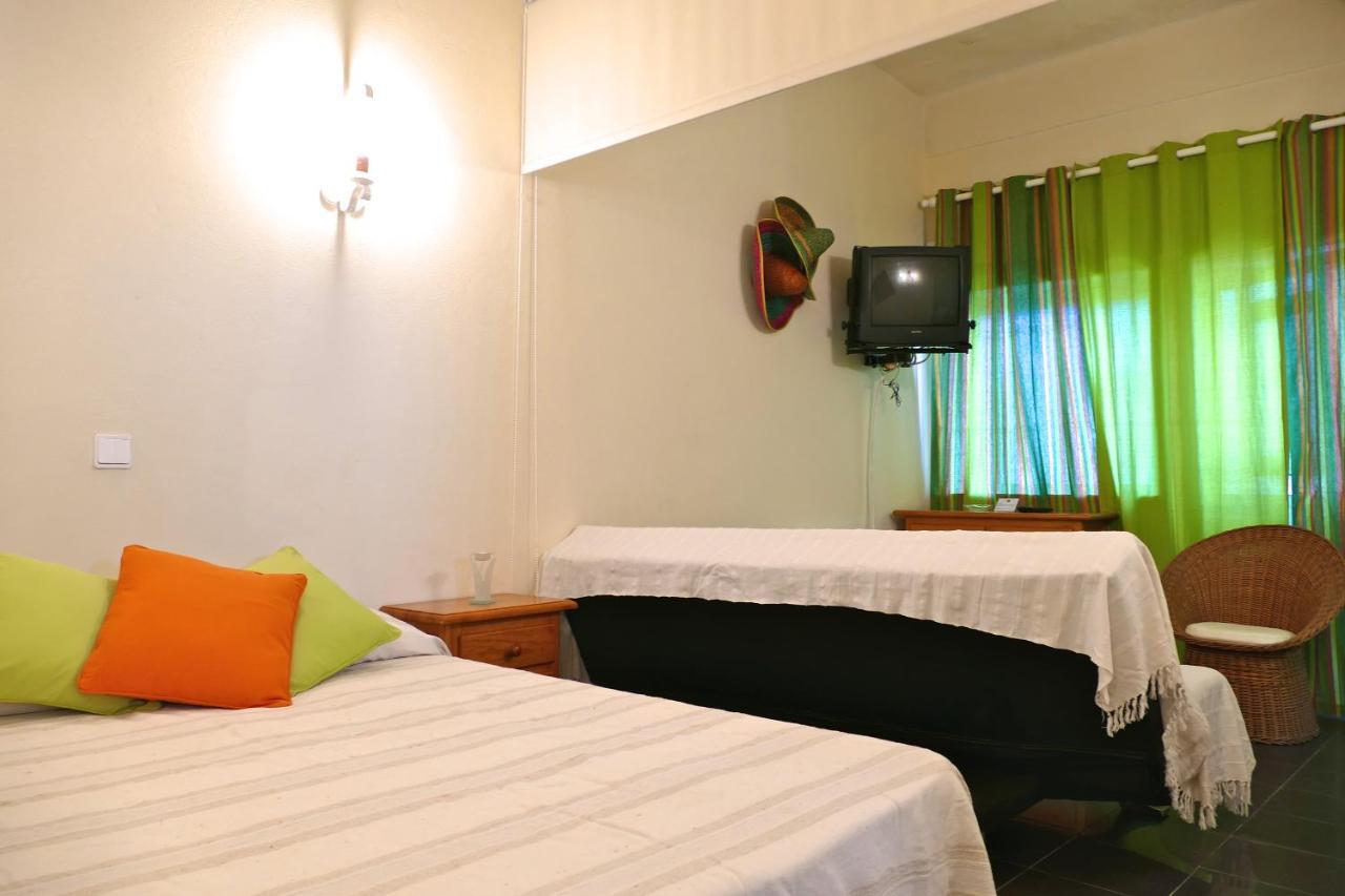 Apartamentos Barracuda Фаро Стая снимка