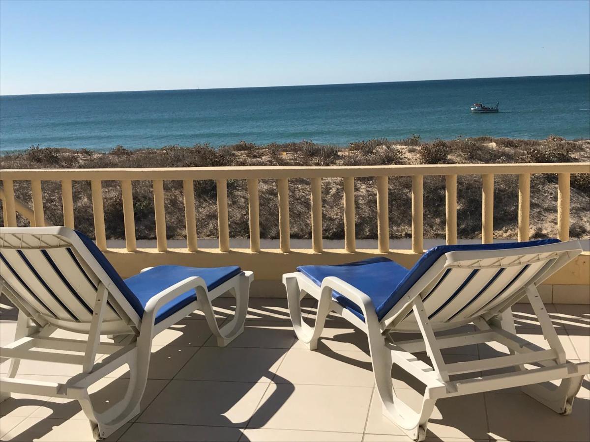 Apartamentos Barracuda Фаро Екстериор снимка